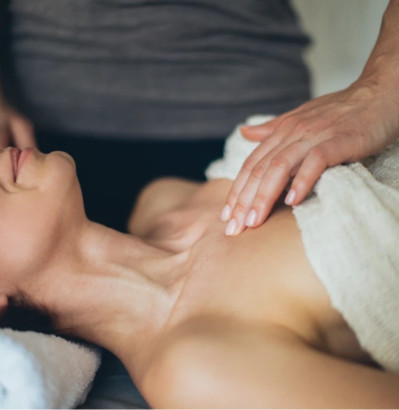 Apportez de l'énergie à votre corps pendant votre grossesse avec un massage thérapeutique.